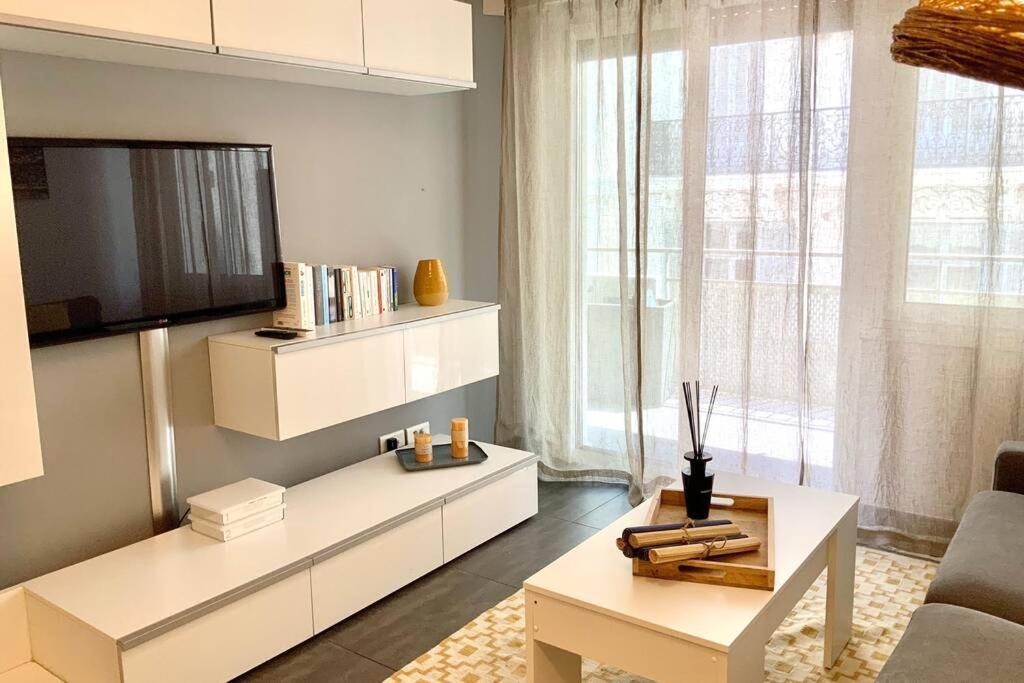 Апартаменты Cannes Plein Centre - 3 Min Croisette Et Plages Экстерьер фото
